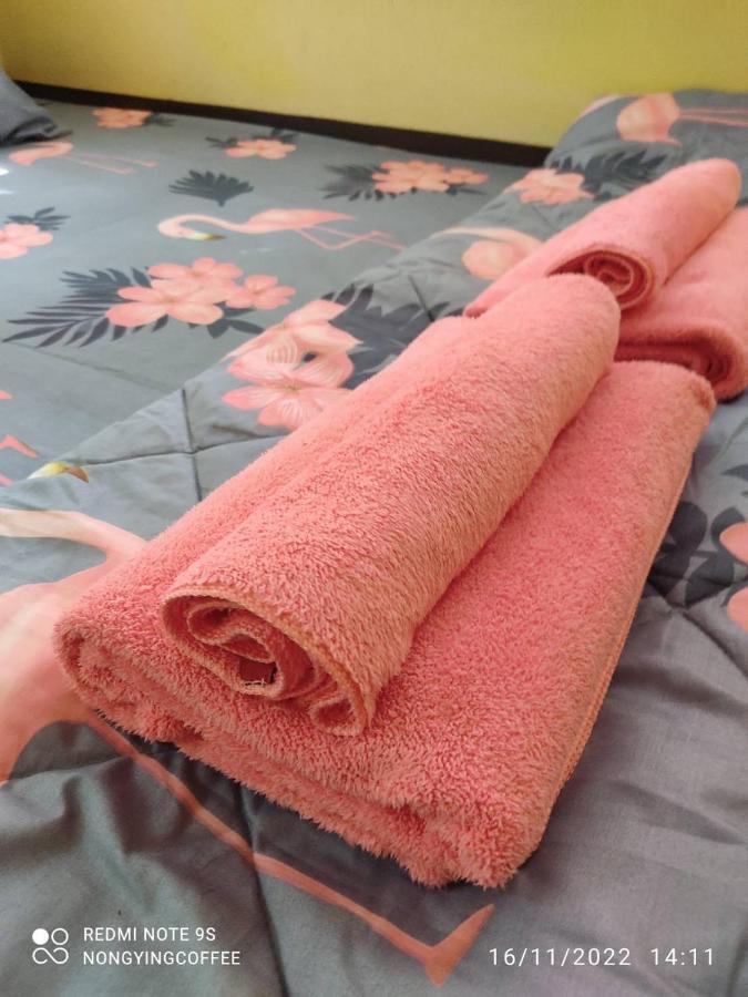 Chanmuang Guesthouse メーホンソン エクステリア 写真
