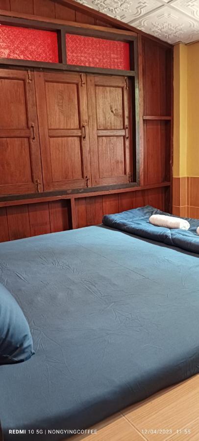 Chanmuang Guesthouse メーホンソン エクステリア 写真